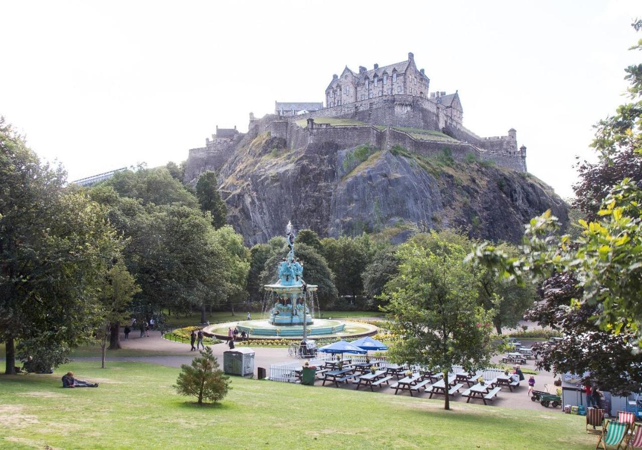 Apartamento The Skyline - The Edinburgh Address Exterior foto
